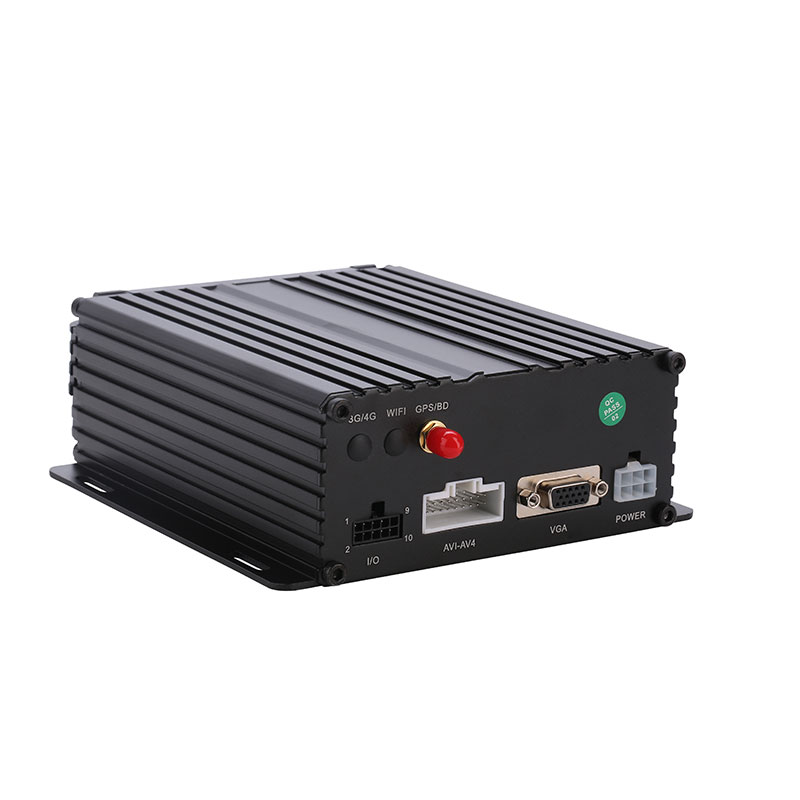 Đầu ghi hình di động ổ cứng 4CH 720P