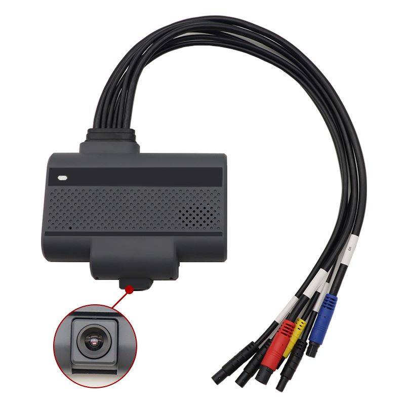 Camera hành trình Camera DVR ô tô tích hợp ADAS và DSM